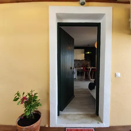 Ammos House