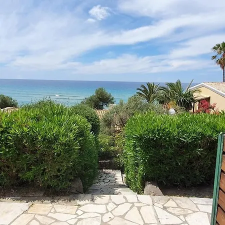 Nyaraló Ammos House *